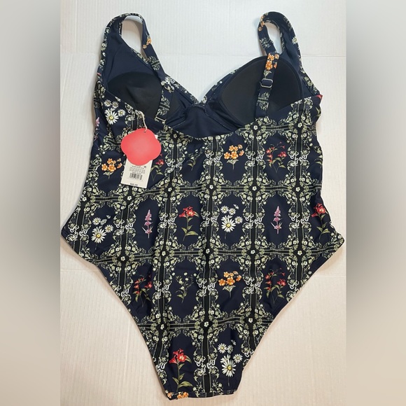 Women’s Agua Bendita Navy Blue and Pink Floral One Piece Swimsuit NWT - Picture 5 of 6